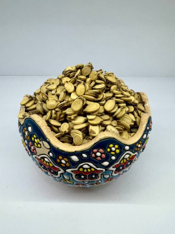 تخمه هندوانه شور