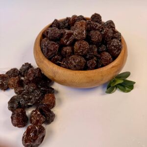 آلو سیاه شیرین