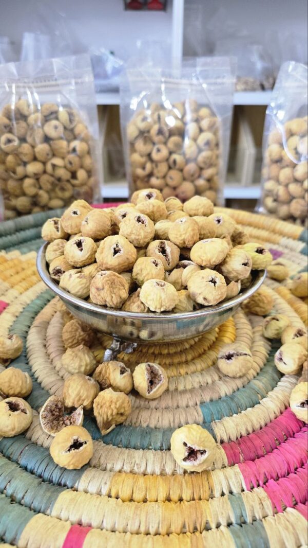 انجیر سایز درشت دستچین، مخلوط با غنچه صدیک