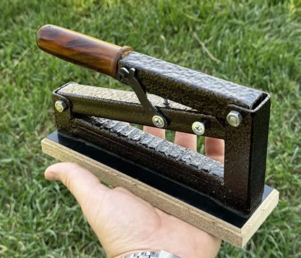 IMG_20251118_112311_179 دستگاه هسته شکن